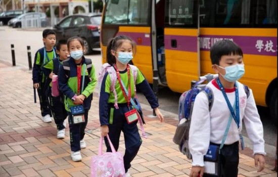 香港目前的形势，该不该让孩子插班香港小学？解答港宝家长的困惑